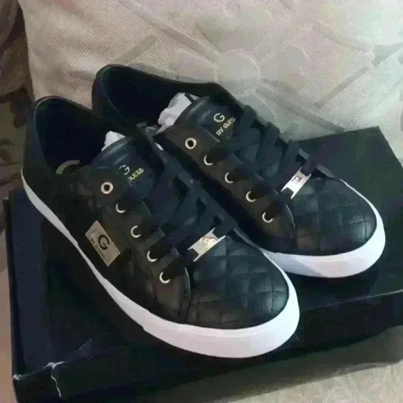 GUESS Women's Sneakers​ - Picture 3 of 15